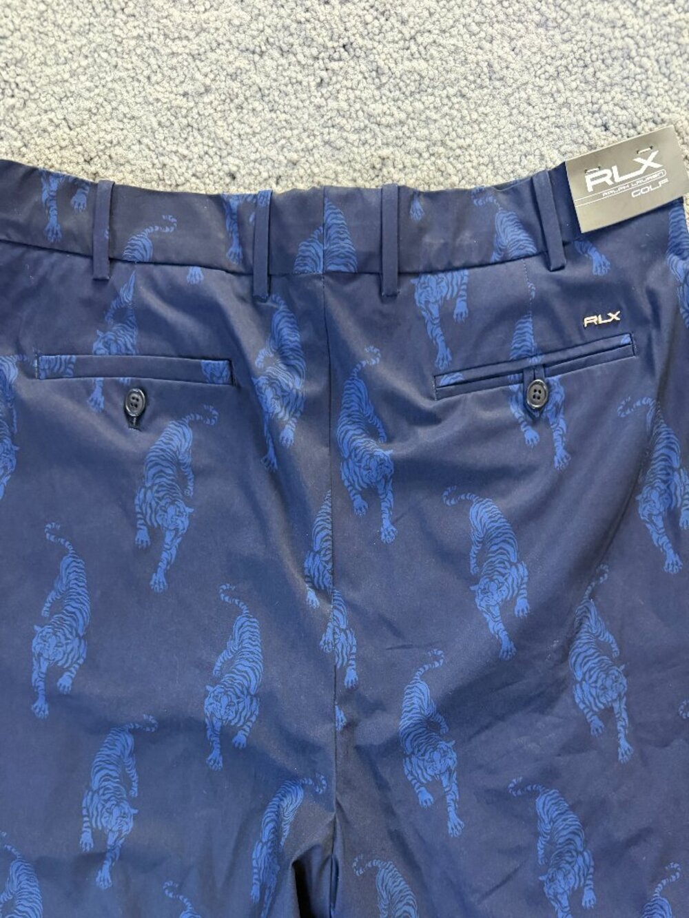 RLX Ralph Lauren Golf Shorts - Blue with Tiger Pattern - Size 36 - New With Tags - Picture 6 of 12